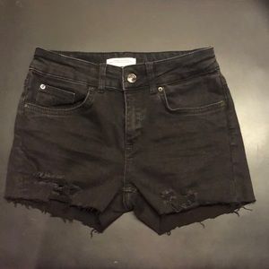 Zara woman black distressed denim shorts